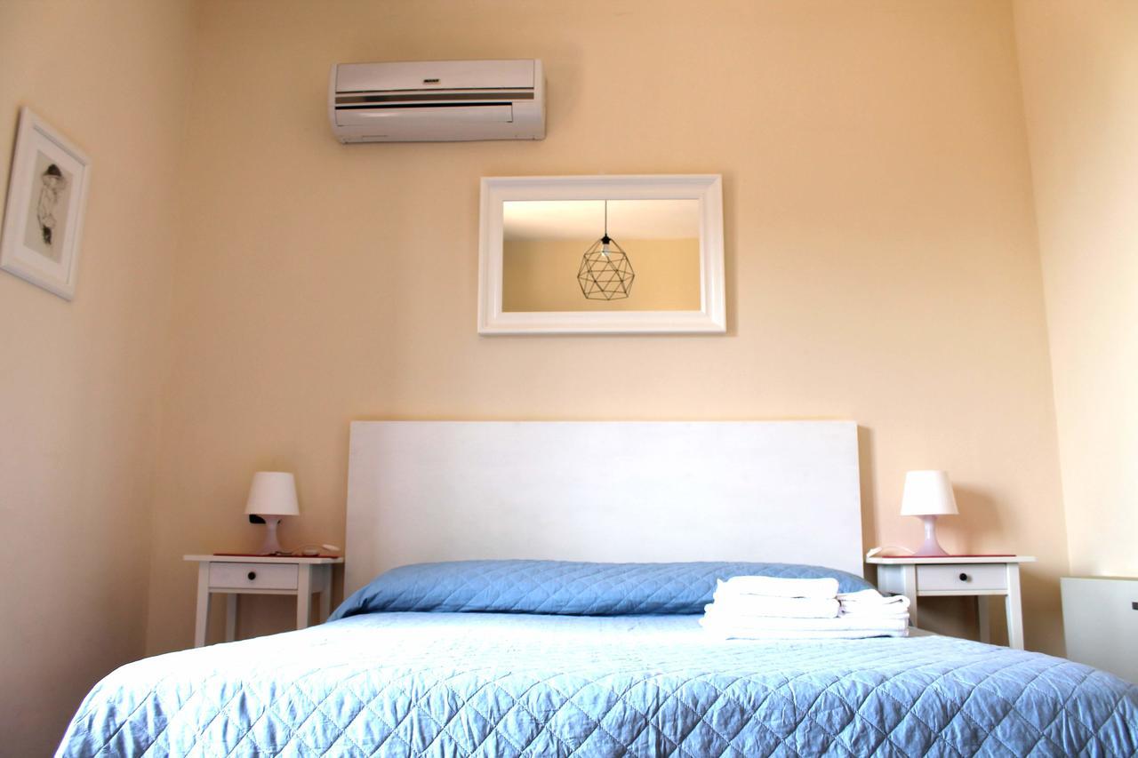 B&B Nettuno Сан-Леоне Экстерьер фото